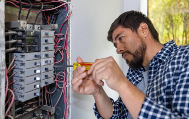 Best Affordable Emergency Electrician  in Lynwood, IL